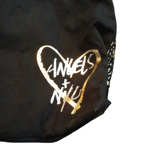 4 Victoria's Secret Totes - Picture 5 of 16